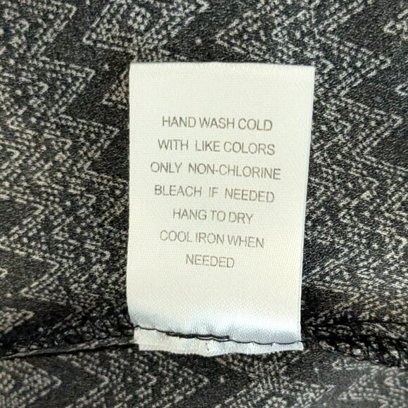 DR2 Black/Gray Zig Zag Chiffon 3/4 Sleeve Pullover Blouse Top; Size PL - Picture 6 of 6